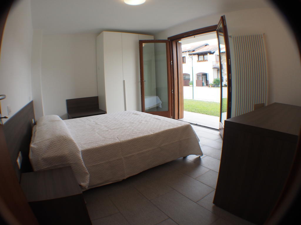 Alloggio Agrituristico Ai Tre Castelli Moruzzo Ruang foto